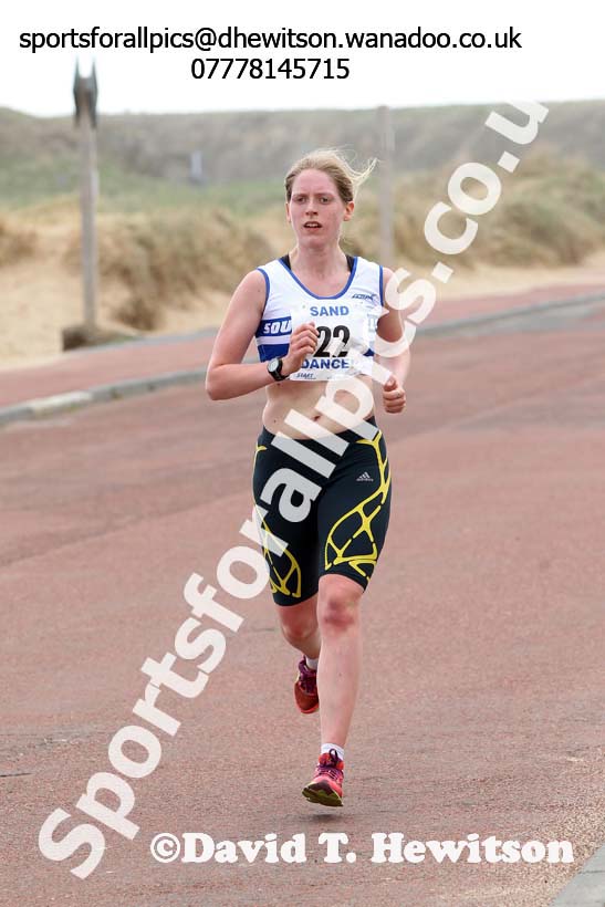 Sand Dancer Race, South Shields. Photo: David T. Hewitson/Sports for All Pics